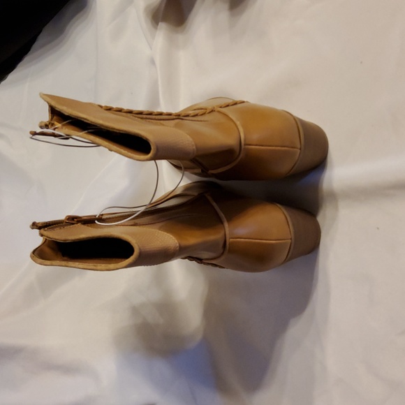 Women's Shana Cowboy Boots - Universal Thread" Cognac - Picture 8 of 8